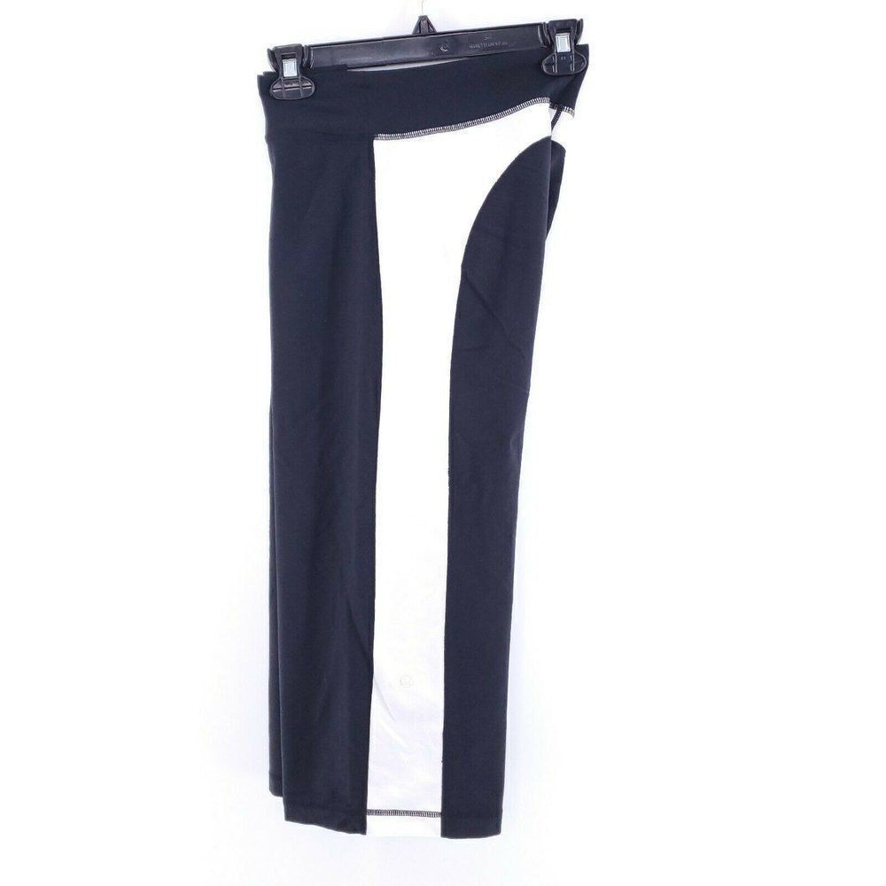 Lululemon Athletica Womens Sz 6 Black White Striped Capri Active Pants